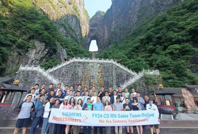 張家界康輝旅行社每日接待分享，品質(zhì)旅游，選擇康輝！
